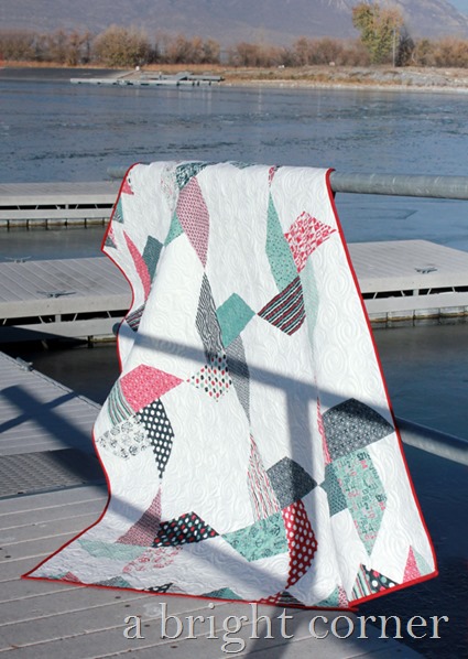 Jolly Pinwheels free quilt pattern by Andy of A Bright Corner - perfect for Jolly Bars or a Layer Cake