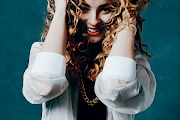 Ella Eyre