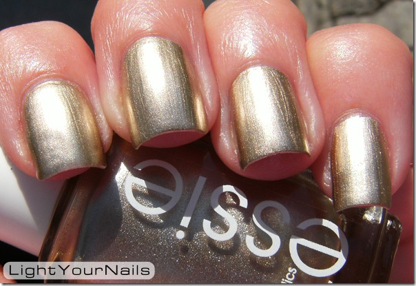 Essie Metallics Good As Gold