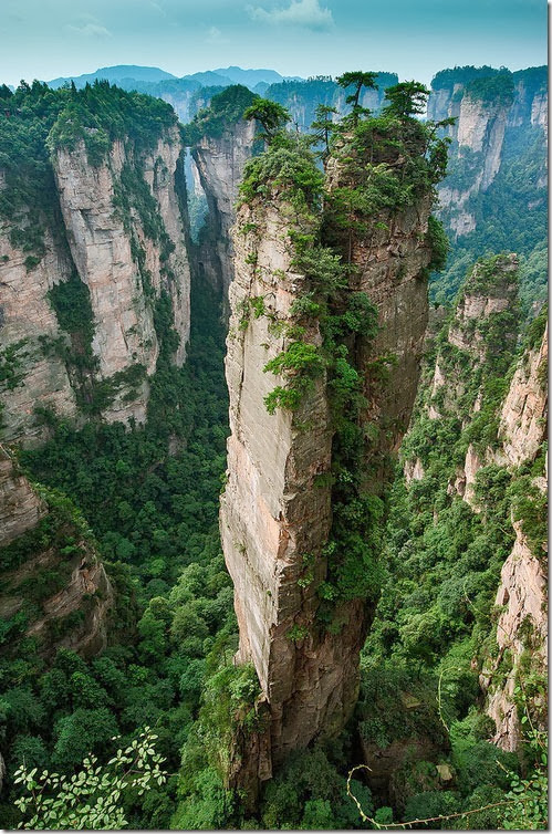 Split-Pinnacle-Hunan-China[6]