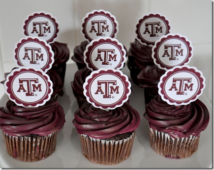 TEXAS A&M CUPCAKE TOPPERS (3)