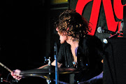 Tyler Bryant & The Shakedown