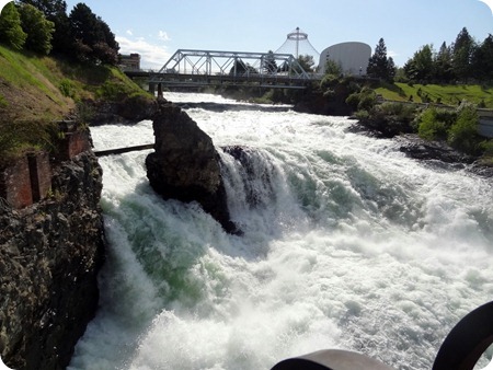 upper falls spokane river