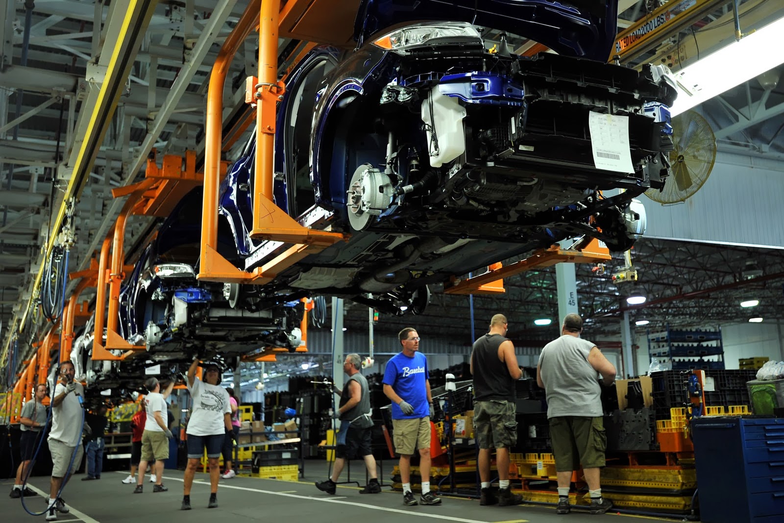 [Ford-assembly-line-4%255B4%255D.jpg]