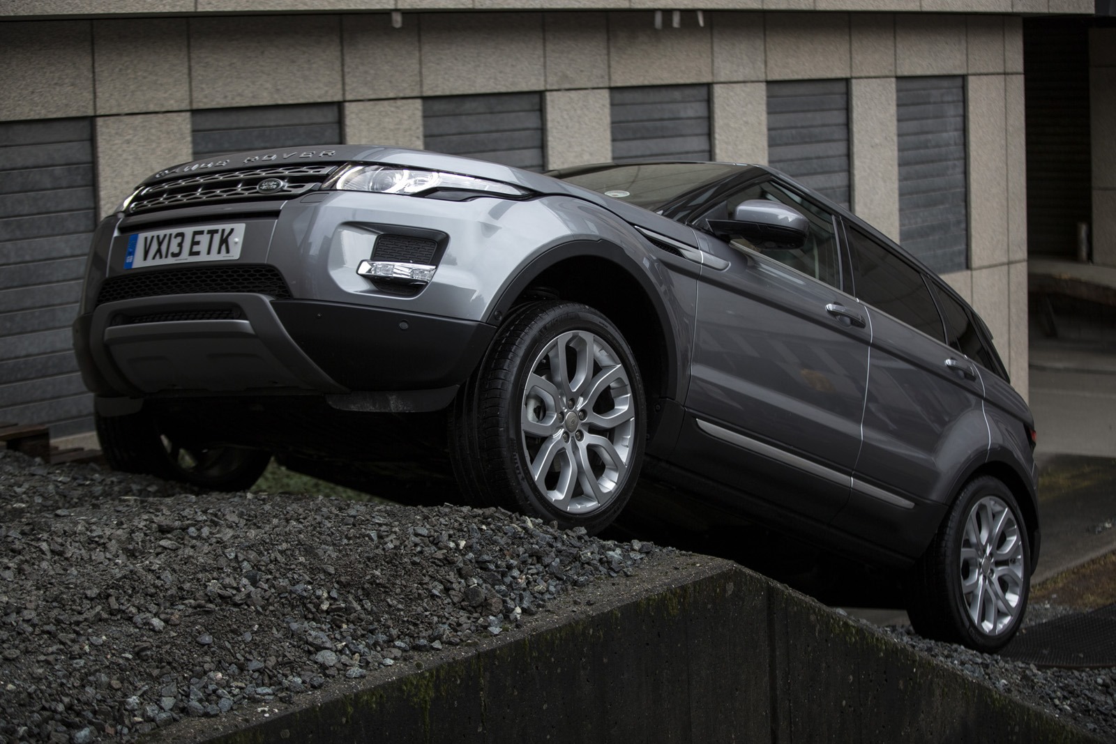 [Range-Rover-Evoque-2%255B3%255D.jpg]