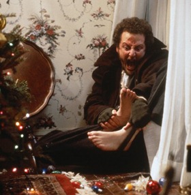 Bauble Injuries - Home Alone