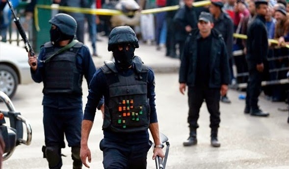 [egypt_policemen_20150302_01%255B3%255D.jpg]
