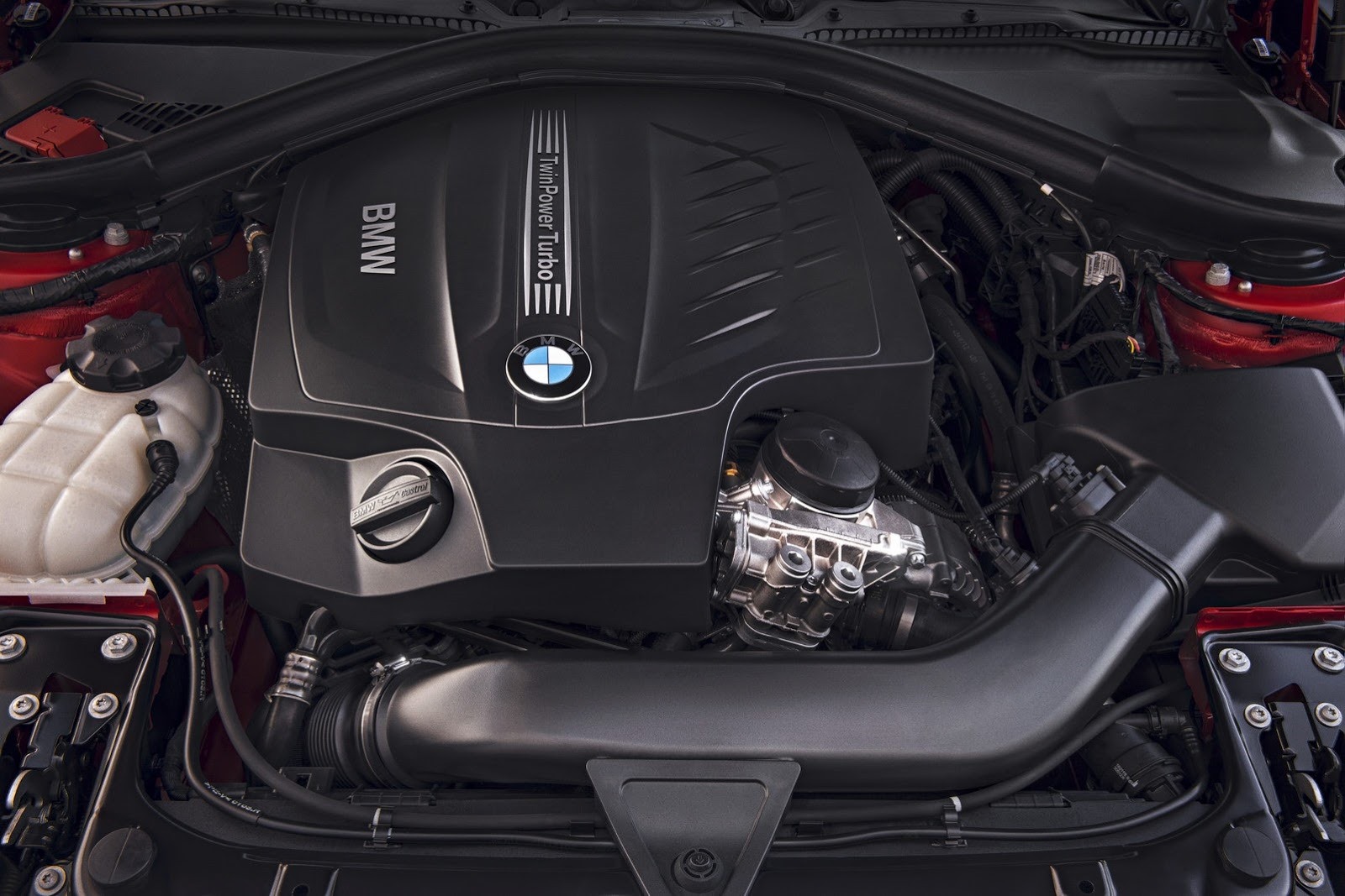 [2014-BMW-4-Series-Coupe-CarscoopS92%255B2%255D%255B3%255D.jpg]
