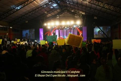 Gimnasio municipal El Calafate.jpg