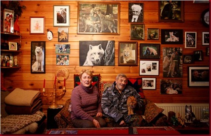 Foto Freund Si Manusia Serigala Asal Jerman dan istri