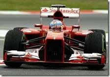 Alonso nelle prove libere del gran premio di Spagna 2013