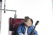 Dwight Yoakam