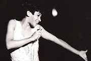 Shirley Bassey