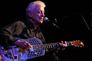 Doug MacLeod