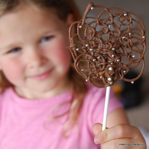 chocolate swirl lollipops 2