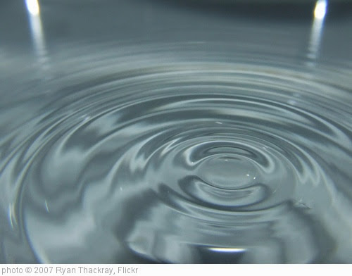 'Ripples' photo (c) 2007, Ryan Thackray - license: https://creativecommons.org/licenses/by-sa/2.0/