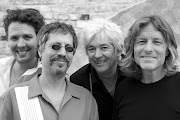 Ian McLagan & the Bump Band