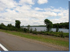 2804 Michigan US-41 South (State Hwy M-28 East) - Lake Michigamme