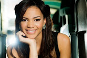 Leslie Grace