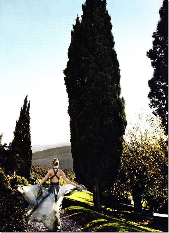 vogue-us-january2011-lanvin