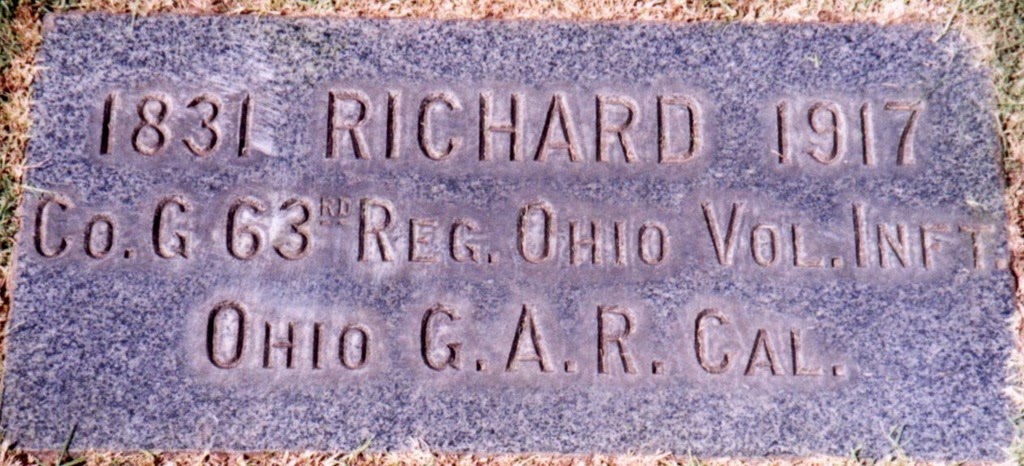 [Richard-Engles-Grave-Marker%255B1%255D.jpg]