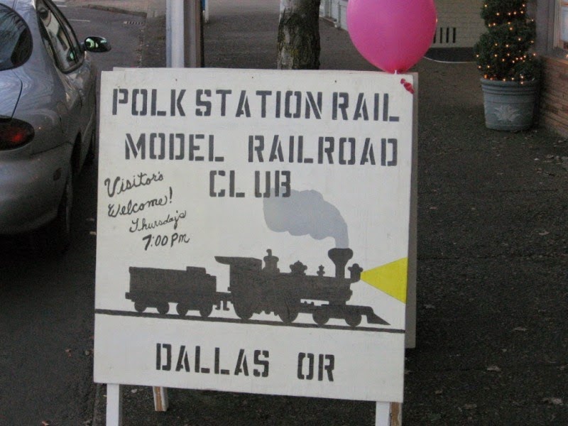 [133-Polk-Station-Rail-in-Dallas-Oreg.jpg]