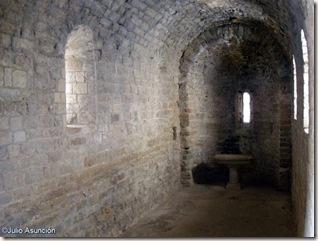 Interior ermita románica - Castillo de Loarre - Huesca