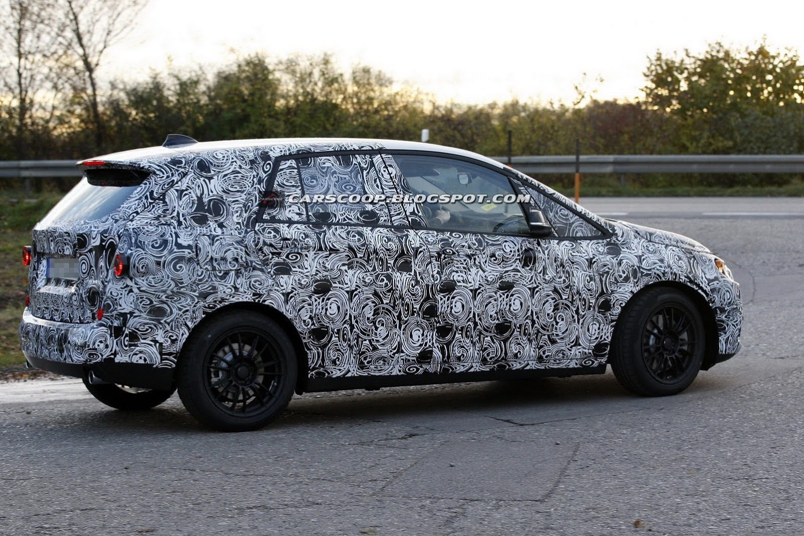 [BMW-1-Series-GT-1%255B4%255D%255B2%255D.jpg]