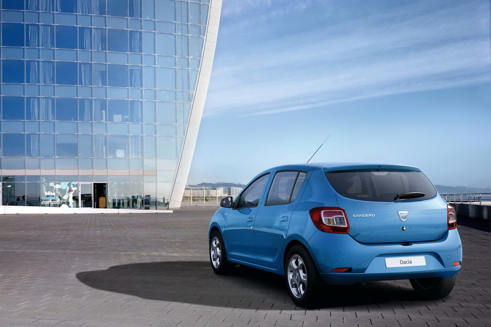 [Dacia-Logan-Sandero-16%255B2%255D.jpg]