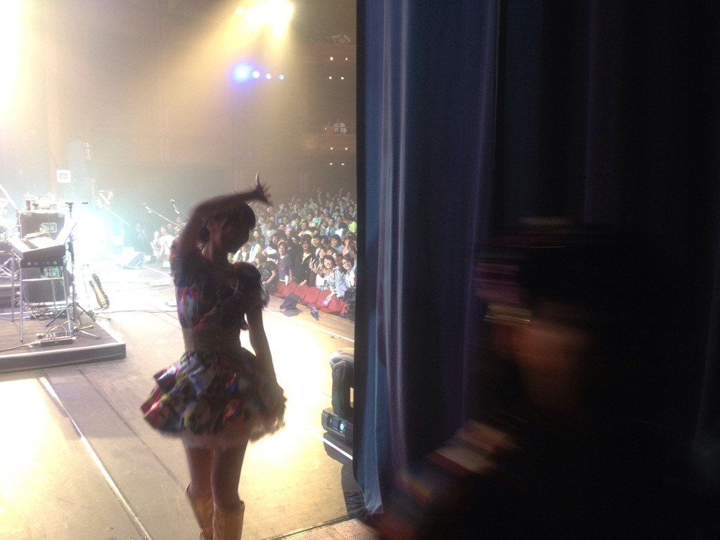 [12%2520-%25202%2520%25281%2529%255B2%255D.jpg]