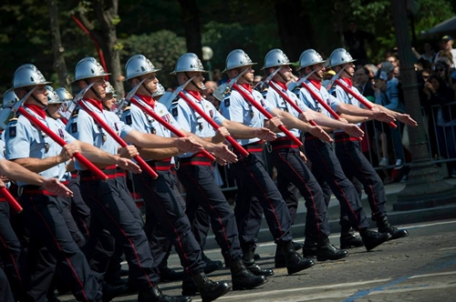 Франция отметила День взятия Бастилии традиционным парадом