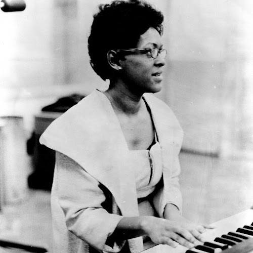 Shirley Scott