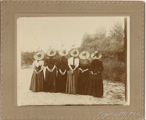 Six Girls in Hats DL Antiques