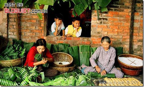 lukhachdem - Ngay Tet Nhung Ban Tay Lam Nen Mua Xuan