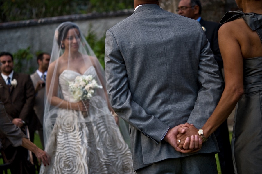 [Rustic-Romantic-Destination-Wedding-In-Guatemala-by-Davina-%252B-Daniel-15%255B6%255D.jpg]