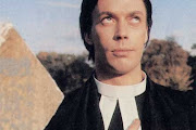 Tim Curry
