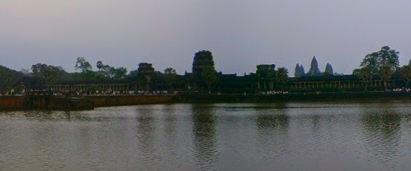atardece en Angkor Wat