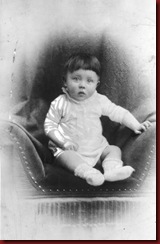 Adolf Hitler bebê