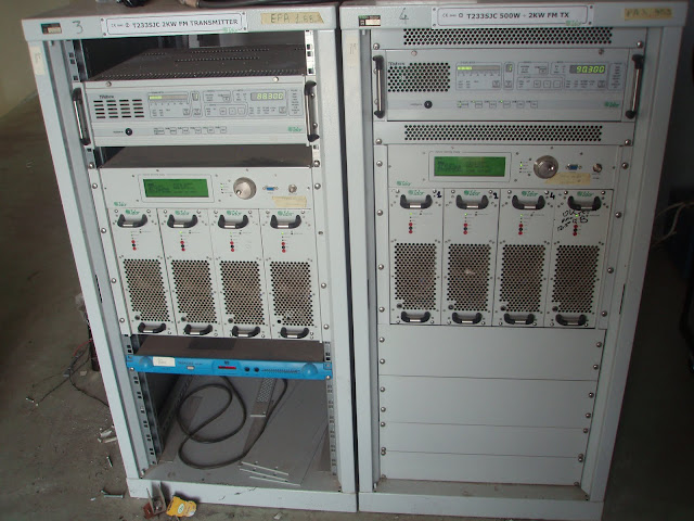 Κέντρο Εκπομπής  Τσεμπερού telor 2KW FM (3).jpg