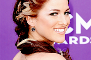Cassadee Pope
