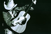 Dwight Yoakam