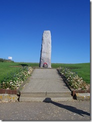2012.08.09-007 monument commémoratif