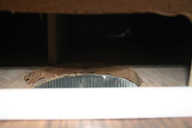 [Vents%2520in%2520kitchen%2520003%255B2%255D.jpg]