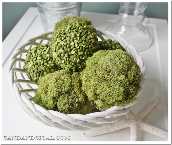 Decorative Moss and Pea Balls 