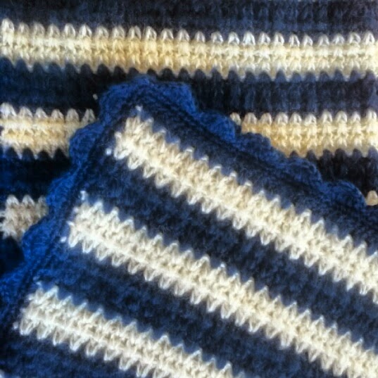Crochet by 'The Way' Zig zag edging for Vstitch blanket