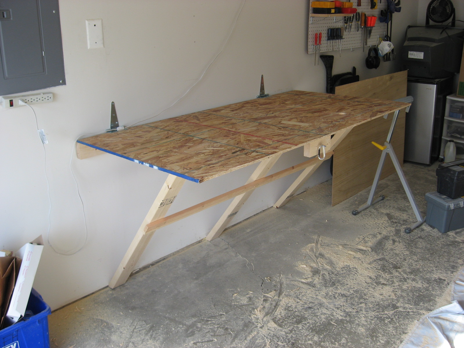 складной стол для гаража