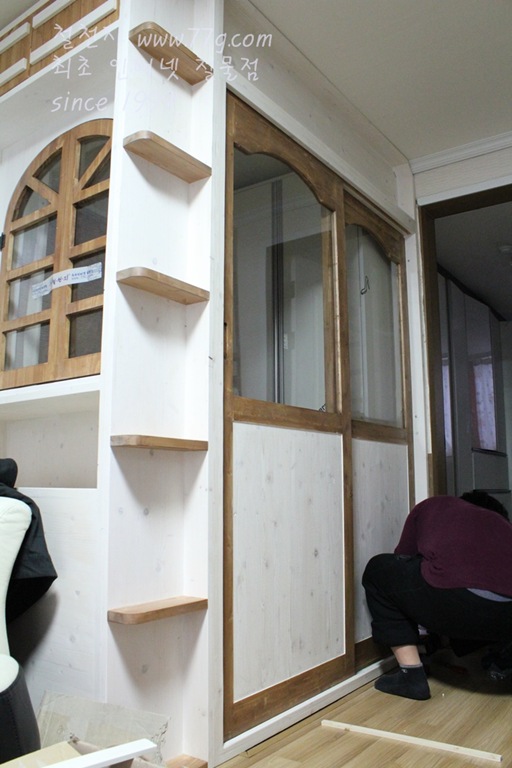 [DIY213181-2012.jpg]