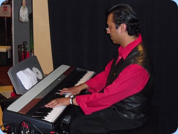 Consumate professional, Ben Fernandez, gave a thirty minute piano solo recital for us including music from his new Christmas CD which was exclusively launched at our Christmas Party!