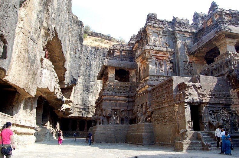 ellora-caves-9 ellora-caves-9