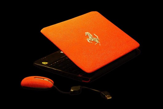 [Premium%2520Netbook%2520Ferrari%2520One%2520MJ%2520Limited%2520Edition%2520-%2520Genuine%2520Leather%2520-%2520Stingray%2520Red%2520with%2520Silver%2520Horse%255B3%255D.jpg]